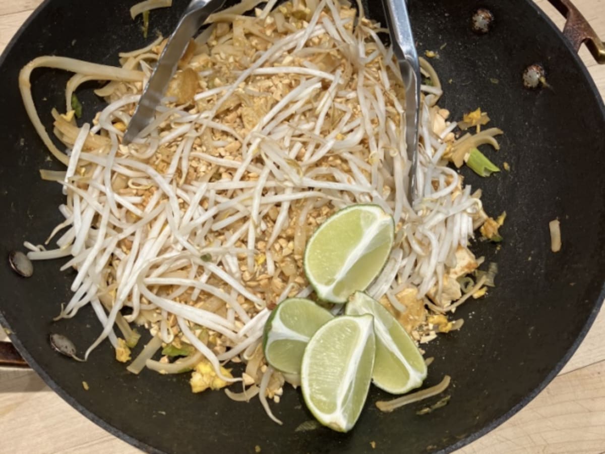 Photos from these asian cooking classes in NYC, image 6 of 7