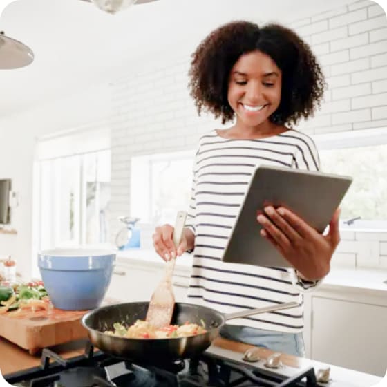 ONLINE COOKING & MIXOLOGY CLASSES
