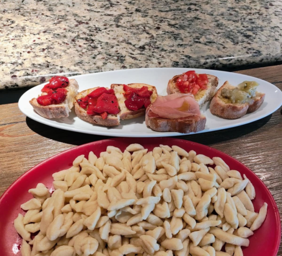 Photos from these cooking classes in Los Angeles, image 2 of 18