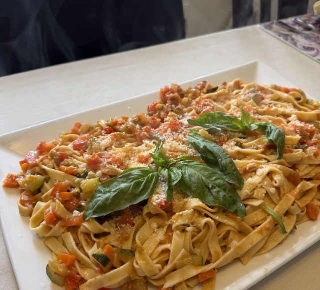 Guest photos from this Cooking Class, image 2 of 104