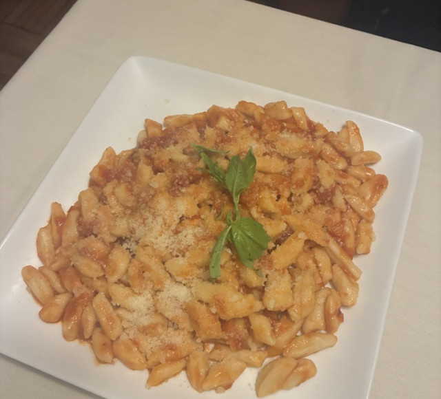 Guest photos from this cooking class, image 15 of 35