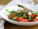 Cooking Class - Paella and Mediterranean Cuisine: A plate of salad made with tomatoes, artichokes and asparagus