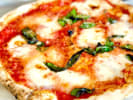 Cooking Class - Pizzaiolo for a Day in Edmonton: Artisan pizza Margherita