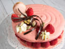 Cooking Class - Macaron Making and Decorating: pistachio raspberry macaron cake