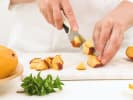 Cooking Class - Soul Food Classics: Cutting peaches