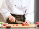 Cooking Class - Portugal and Latin American Fusion: Cutting strawberries