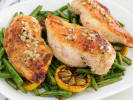 Cooking Class - French and Italian Bistro Dishes at Home: Lemon‑garlic Green Beans With Parmesa and grilled chicken breastn