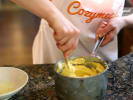Corporate Cooking Class - Team Building Activités in San Francisco: Mixing apples