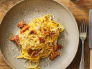 Cooking Class - Rustic Italian Pasta in Vancouver: Pasta carbonara