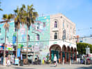 Weekend Food Tour - Explore Venice Beach in South Bay Los Angeles: Venice Beach mural