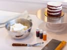 Cooking Class - Chocolate Ganache Drip Cake: Buttercream and Naked Cake