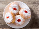 Food Tour - Brunch in the Mississippi District in Portland, OR: brioche doughnuts