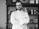 Online Cooking Class - How to Build a Better Burger: Chef Logan