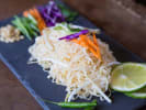 Cooking Class - Dinner in Thailand with Chef Roxana in Santa Monica: Vegetarian Pad Thai