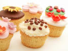 Team Building Cooking Class - Ultimate Cake Decorating in Sacramento: cup cakes with candies