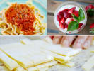 Cooking Class - Signature Italian Pasta in Detroit: fettuccine bolognese panna cotta with fruit chef crafting fresh fettuccine