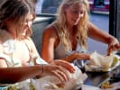 Food Tour + Drink Upgrade - Chicagoâ€™s Signature Bites in Downtown Chicago: eating in Chicago