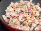 Cooking Class - Mama's Down Home Cooking in Houston: frying bacon