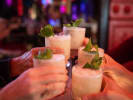 Food Tour - Exploring The Gaslamp Quarter in Downtown San Diego: guests in food tours having cocktails