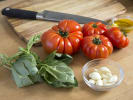 Pizza-Making Class - Pizza Italiano: ingredients for caprese salad