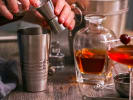 Online Mixology Class - The Perfect Nightcap Drinks: making a manhattan cocktail