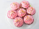 Online Cooking Class - Cupcake Decorating for Beginners: pink cupcakes with sprinkles