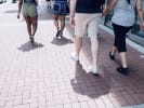 Food Tour - Vegan Adventure in the East Village in Brooklyn: people walking on a food tour
