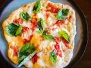 Cooking Class - The Best Homemade Pizza: pizza with basil and tomatoes