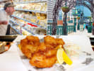 Food Tour - The Best of Milwaukee in Milwaukee: sampling food on a food tour through milwaukee