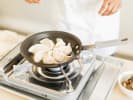 Cooking Class - Oh my Dumpling!: searing dumplings
