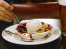 Weekend Food Tour - Explore Seattle's Food Scene in Seattle: seattle food tour   trying cobbler with ice cream and beer