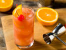 Online Mixology Class - Vodka Cocktail Classics: sex on the beach cocktail