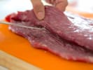 Cooking Class - A Modern Friendsgiving Feast: slicing flank steak