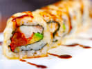 Cooking Class & Drag Queens - Sassy Sushi Soirée in Downtown Chicago: sushi roll
