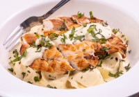 Asiago Tortelloni Alfredo with Grilled Chicken Shot