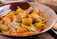 Chicken Massaman Curry Shot