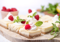 Lemon Cheesecake Bars Shot