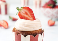 Strawberry Shortcake Cupcakes Shot