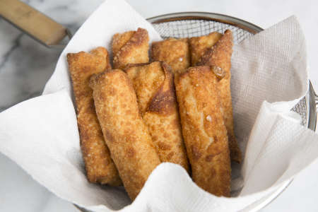 Philly Cheesesteak Egg Rolls