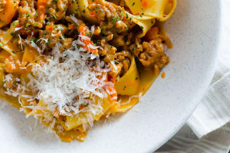 https://res.cloudinary.com/hz3gmuqw6/image/upload/c_fill,h_300,q_auto,w_450/f_auto/bolognese-pappardelle-72D97B8