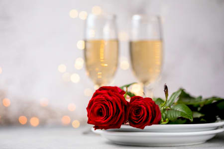 The Bachelor-Themed Dinner