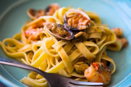 Handmade Linguine & Clams