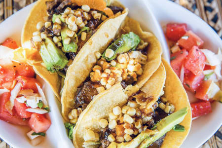 Explore Williamsburg and Greenpoint