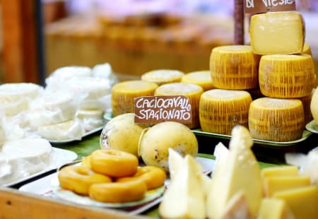 Bay Area Food Tour: Iconic Ferry Building and Farmers' Market
