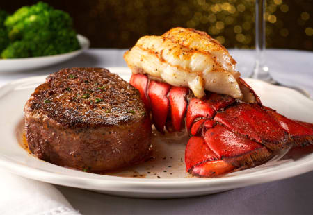 Sacramento Private Chef Meal: Finest Picks From the Land and Sea