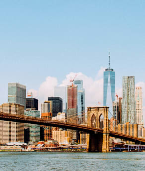 41 Creative Team Building Ideas in NYC for Work Groups