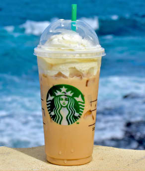 21 Best Starbucks Drinks Without Caffeine To Try in 2025