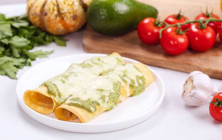 keto enchiladas are a hearty, filling mexican dinner idea