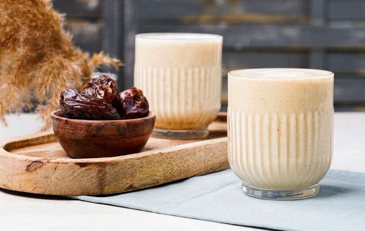 date shakes are easy sweet and creamy summer desserts