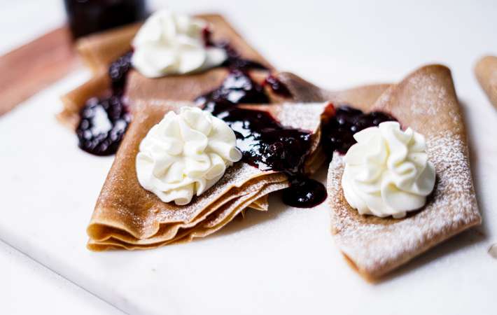 easy delicious blueberry crepes